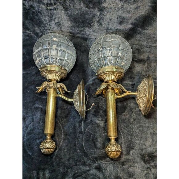 Vintage brass torch light sconces. 18x8 - Picture 5 of 16